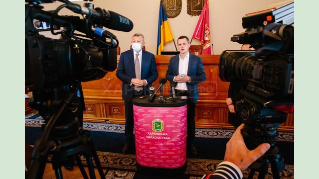 Наша область - единственная, где заложили в бюджет выплаты врачам, переболевшим COVID-19. Алексей Кучер Наша область - единственная, где заложили в бюджет выплаты врачам, переболевшим COVID-19. Алексей Кучер