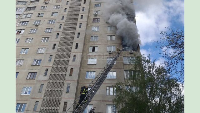Немышлянский район: во время пожара в жилом 16-этажном доме эвакуированы 25 человек Немышлянский район: во время пожара в жилом 16-этажном доме эвакуированы 25 человек