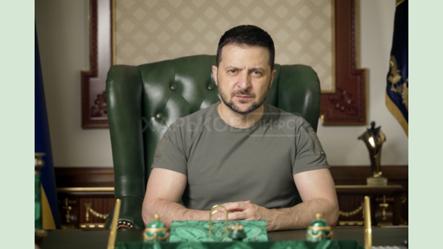 Ніде на фронті не пасуємо перед ворогом, на визначених ділянках готуємо майбутні успіхи – звернення Президента України Ніде на фронті не пасуємо перед ворогом, на визначених ділянках готуємо майбутні успіхи – звернення Президента України