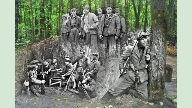 Областной центр культуры и искусства презентует патриотическую композицию «Тех дней не смолкнет слава» Областной центр культуры и искусства презентует патриотическую композицию «Тех дней не смолкнет слава»