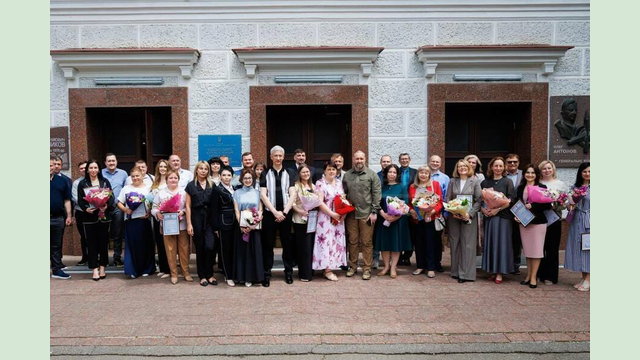 Олег Синєгубов привітав колектив Національного аерокосмічного університету імені М.Є. Жуковського «ХАІ» з 95-річчям Олег Синєгубов привітав колектив Національного аерокосмічного університету імені М.Є. Жуковського «ХАІ» з 95-річчям