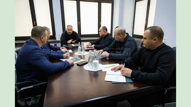 Олег Синєгубов провів робочу зустріч із керівниками громад-партнерів у межах національного проєкту «Пліч-о-Пліч: згуртовані громади»