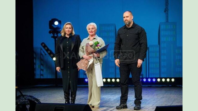 Олег Синєгубов відзначив представників освітньої та соціальної сфер області