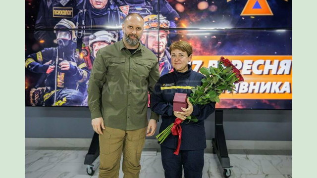 Олег Синєгубов відзначив рятівників Харківщини напередодні їхнього професійного свята Олег Синєгубов відзначив рятівників Харківщини напередодні їхнього професійного свята