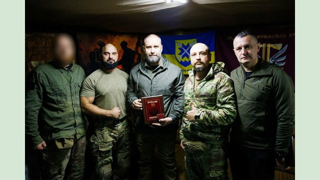 Олег Синєгубов зустрівся на позиціях з бійцями 77-ї окремої аеромобільної Наддніпрянської бригади ДШВ ЗС України