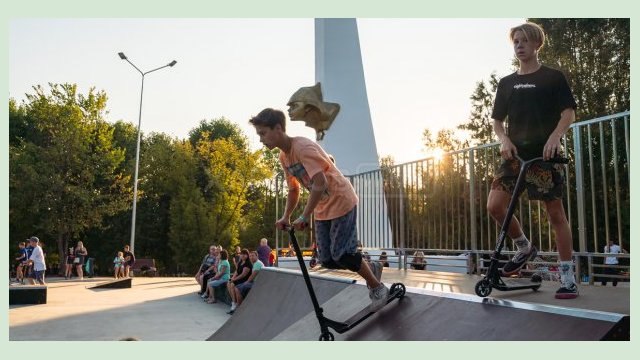 Открытие парка «Юность» в Холодногорском районе Открытие парка «Юность» в Холодногорском районе