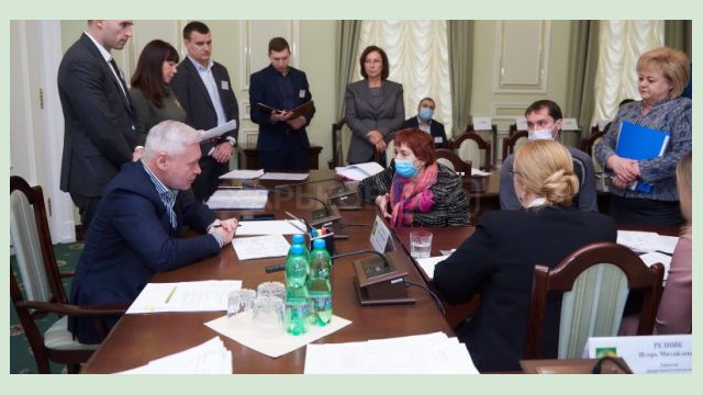 Передача жилья на баланс города и благоустройство дворов - Игорь Терехов встретился с харьковчанами Передача жилья на баланс города и благоустройство дворов - Игорь Терехов встретился с харьковчанами