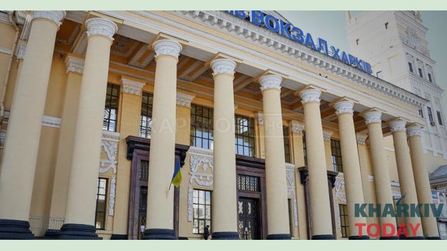 Поезд из Харькова задерживается из-за непогоды Поезд из Харькова задерживается из-за непогоды