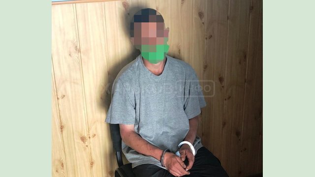Полицейские Харьковщины оперативно задержали мужчину за совершение грабежа Полицейские Харьковщины оперативно задержали мужчину за совершение грабежа