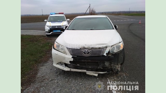 Полицейские выясняют обстоятельства ДТП в Лозовском районе Харьковской области Полицейские выясняют обстоятельства ДТП в Лозовском районе Харьковской области