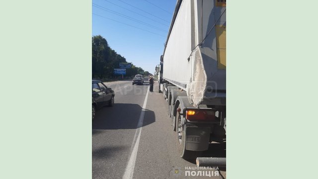 Полиция принимает меры для поддержания безопасного движения транспортных средств Полиция принимает меры для поддержания безопасного движения транспортных средств