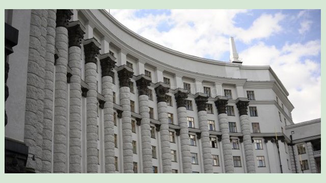 Правительство подписало с местной властью меморандум о неповышении тарифов Правительство подписало с местной властью меморандум о неповышении тарифов