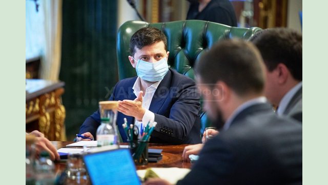 Правительство Украины обеспокоено ростом числа заболевших. Правительство Украины обеспокоено ростом числа заболевших.