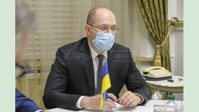 Правительство усиливает меры контроля за соблюдением правил карантина Правительство усиливает меры контроля за соблюдением правил карантина