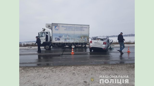 Следователи устанавливают обстоятельства гибели девушки в ДТП на Харьковщине Следователи устанавливают обстоятельства гибели девушки в ДТП на Харьковщине