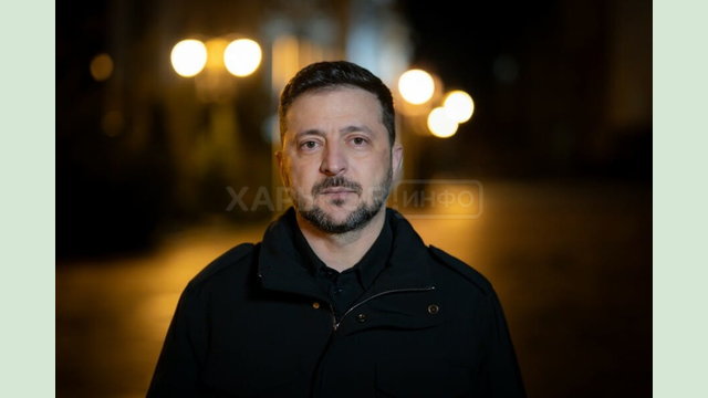 Сьогодні вже повертається наша переговорна команда, і зранку очікую повну доповідь щодо підготовлених документів – звернення Президента