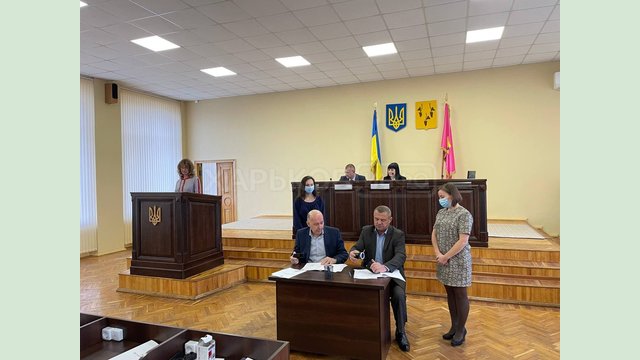 Специалисты областных больниц смогут консультировать жителей Изюмской громады в рамках областного проекта возобновления работы выездных медицинских бригад Специалисты областных больниц смогут консультировать жителей Изюмской громады в рамках областного проекта возобновления работы выездных медицинских бригад