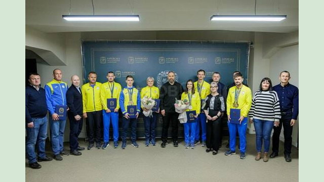 Спортсмени Харківщини отримали відзнаки начальника ОВА Олега Синєгубова за успішний виступ на Дефлімпійських іграх