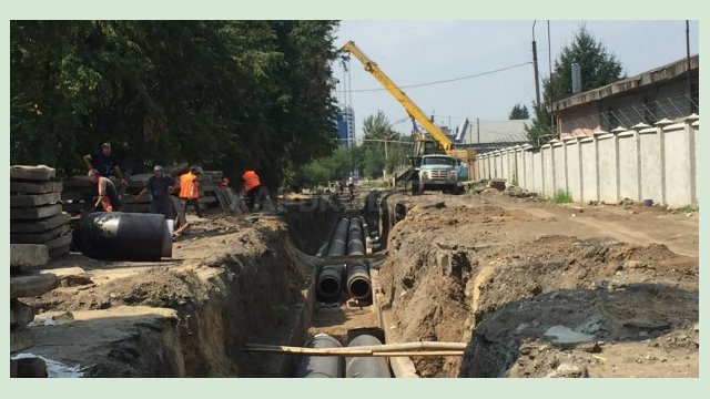 «Тепловые сети» ведут реконструкцию магистрального трубопровода в Слободском районе