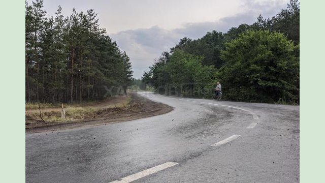 В Боровском районе восстановили мост через Оскольское водохранилище, в Изюмском завершают дорогу на Оскол