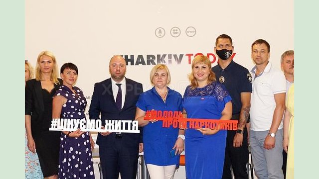 В Харькове провели круглый стол «Молодежь против наркотиков» В Харькове провели круглый стол «Молодежь против наркотиков»