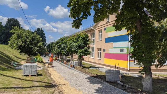1 сентября ученики Пархомовки пойдут в обновленную школу 1 сентября ученики Пархомовки пойдут в обновленную школу