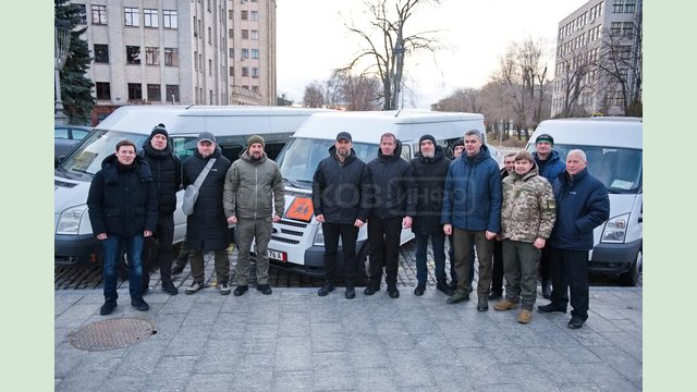 Трьом громадам Харківської області передали мікроавтобуси з Саксонії