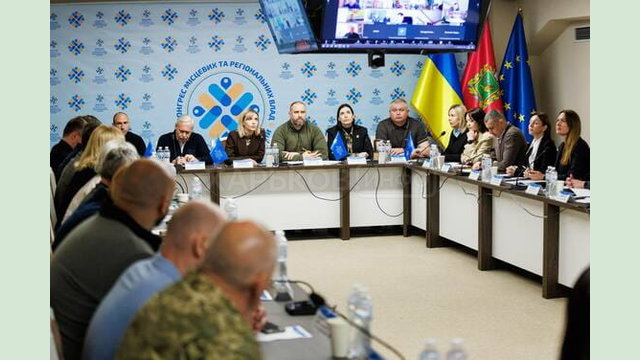 У Харківській області відбулося засідання Конгресу місцевих та регіональних влад при Президентові України У Харківській області відбулося засідання Конгресу місцевих та регіональних влад при Президентові України