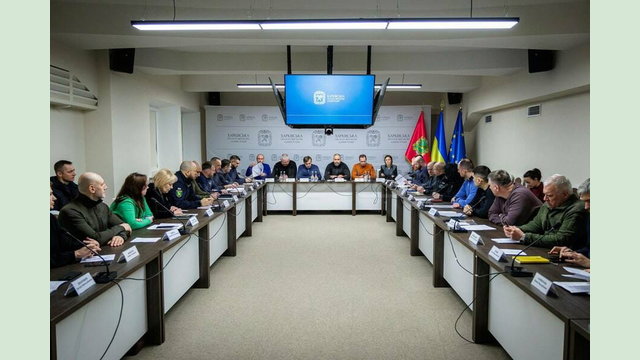 У Харківській ОВА обговорили заходи безпеки та підготовку до ліквідації можливих наслідків негоди у регіоні