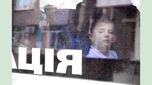 У Куп'янському районі триває евакуація жителів громад, наближених до лінії фронту У Куп'янському районі триває евакуація жителів громад, наближених до лінії фронту