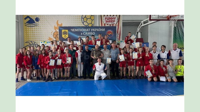 У національному чемпіонаті з боротьби самбо серед підлітків харківські спортсмени вибороли 9 медалей У національному чемпіонаті з боротьби самбо серед підлітків харківські спортсмени вибороли 9 медалей
