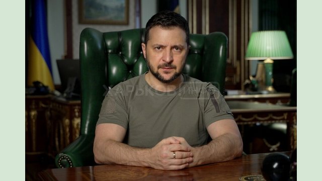 Уже десятки українських прапорів повернулися на своє законне місце в межах оборонної операції – звернення Президента України Уже десятки українських прапорів повернулися на своє законне місце в межах оборонної операції – звернення Президента України