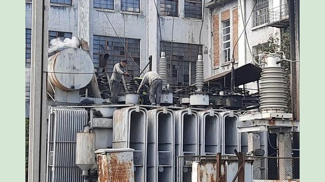 В Чугуевском районе энергетики возобновили работу подстанции В Чугуевском районе энергетики возобновили работу подстанции