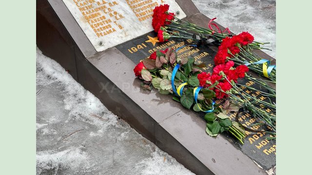 В Донце отметили День освобождения поселка В Донце отметили День освобождения поселка