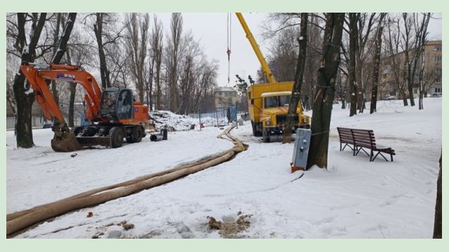 В городе переложили более двух километров наружных сетей водоотведения