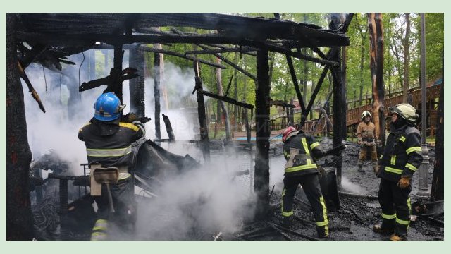 В Харькове из-за обстрелов произошло четыре пожара В Харькове из-за обстрелов произошло четыре пожара