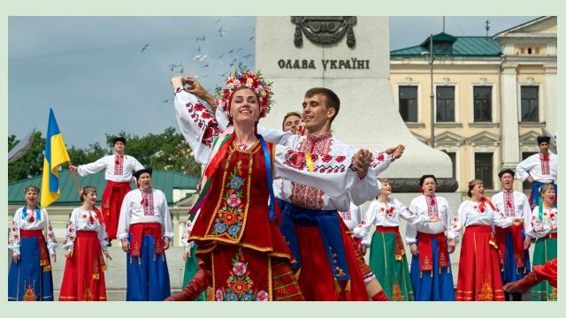 В Харькове отмечают День Конституции В Харькове отмечают День Конституции