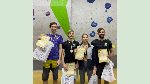 В Харькове прошел чемпионат города по боулдерингу В Харькове прошел чемпионат города по боулдерингу