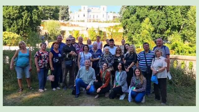В Харькове провели социальную экскурсию в Шаровку В Харькове провели социальную экскурсию в Шаровку