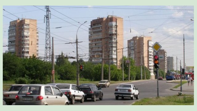 В Харькове восстановили название проспекта Маршала Жукова 