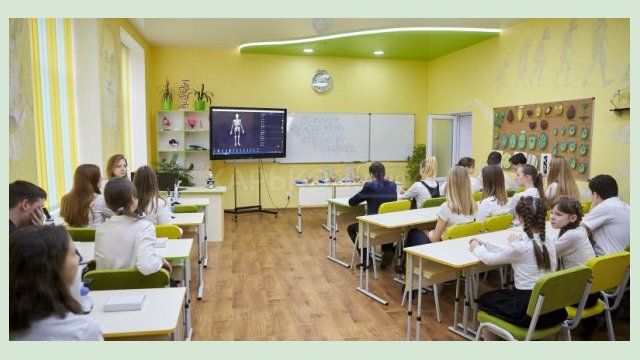 В харьковских школах откроют новые кабинеты и компьютерные классы В харьковских школах откроют новые кабинеты и компьютерные классы