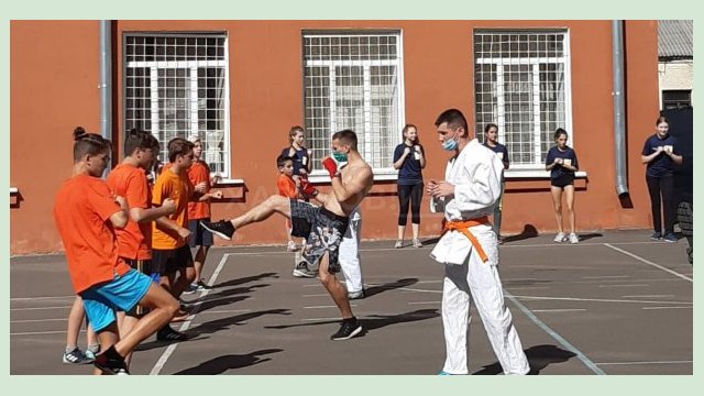 В Харьковских школах провели открытые уроки по разным видам спорта В Харьковских школах провели открытые уроки по разным видам спорта