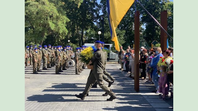 В Харьковской области почтили память защитников Украины В Харьковской области почтили память защитников Украины