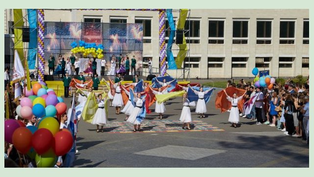 В ХПИ прошел праздник первокурсника