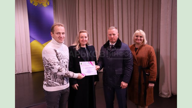 В Печенежской громаде появился кинотеатр под открытым небом В Печенежской громаде появился кинотеатр под открытым небом