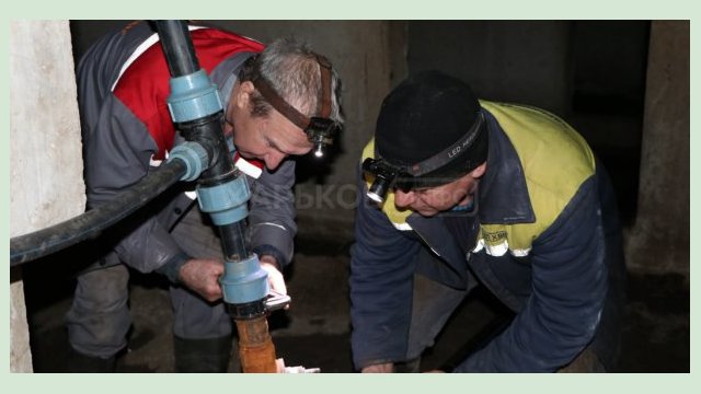 В Салтовском районе в этом году заменили более 6 км коммуникаций В Салтовском районе в этом году заменили более 6 км коммуникаций