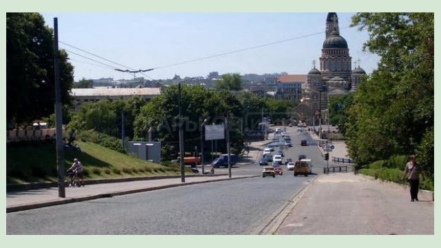 В воскресенье в центре города на час будет перекрыто движение В воскресенье в центре города на час будет перекрыто движение