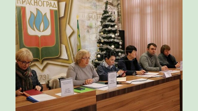 Ветерани, військовослужбовці та члени їхніх сімей отримали консультаційну допомогу