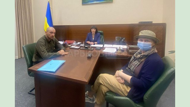 Віта Ковальська провела зустріч із представниками громадської ради при ХОВА