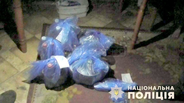 Во время обыска квартиры жительницы Первомайского полицейские изъяли наркотические вещества Во время обыска квартиры жительницы Первомайского полицейские изъяли наркотические вещества